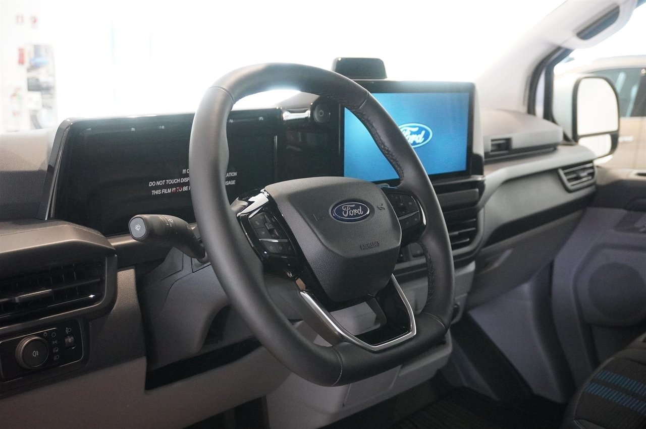 Ford Transit Custom 2026, bild 2/13