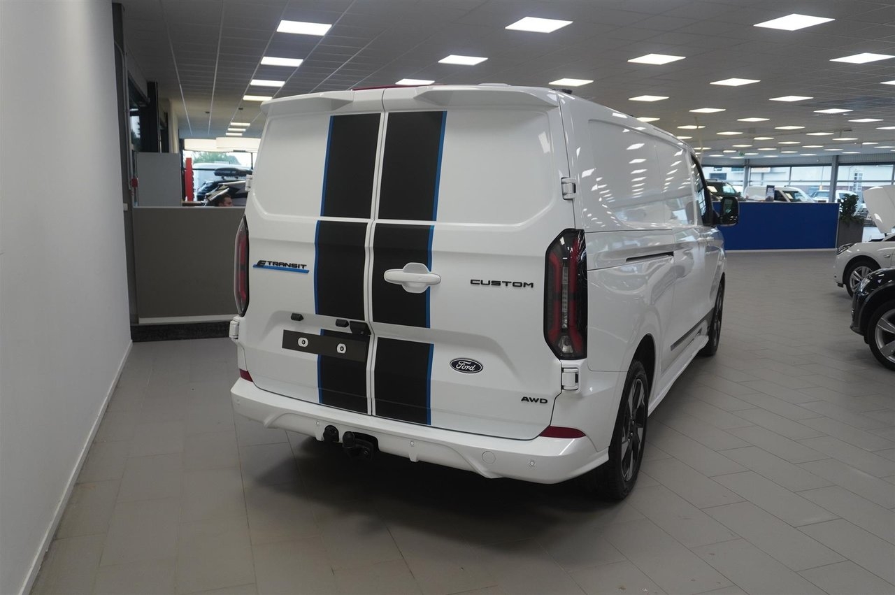 Ford Transit Custom 2026, bild 5/10