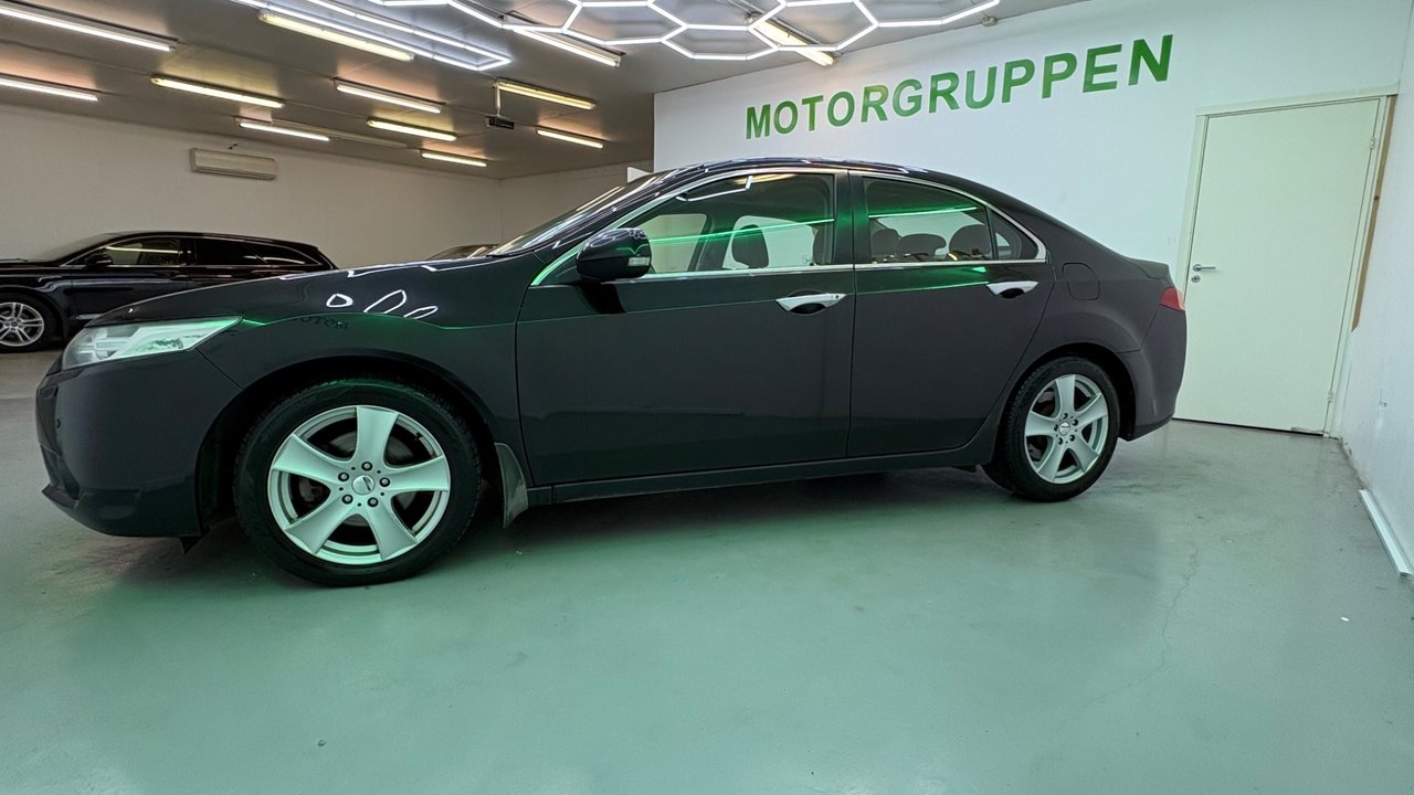 Honda Accord 2.2 i-DTEC Executive 2012, bild 5/27