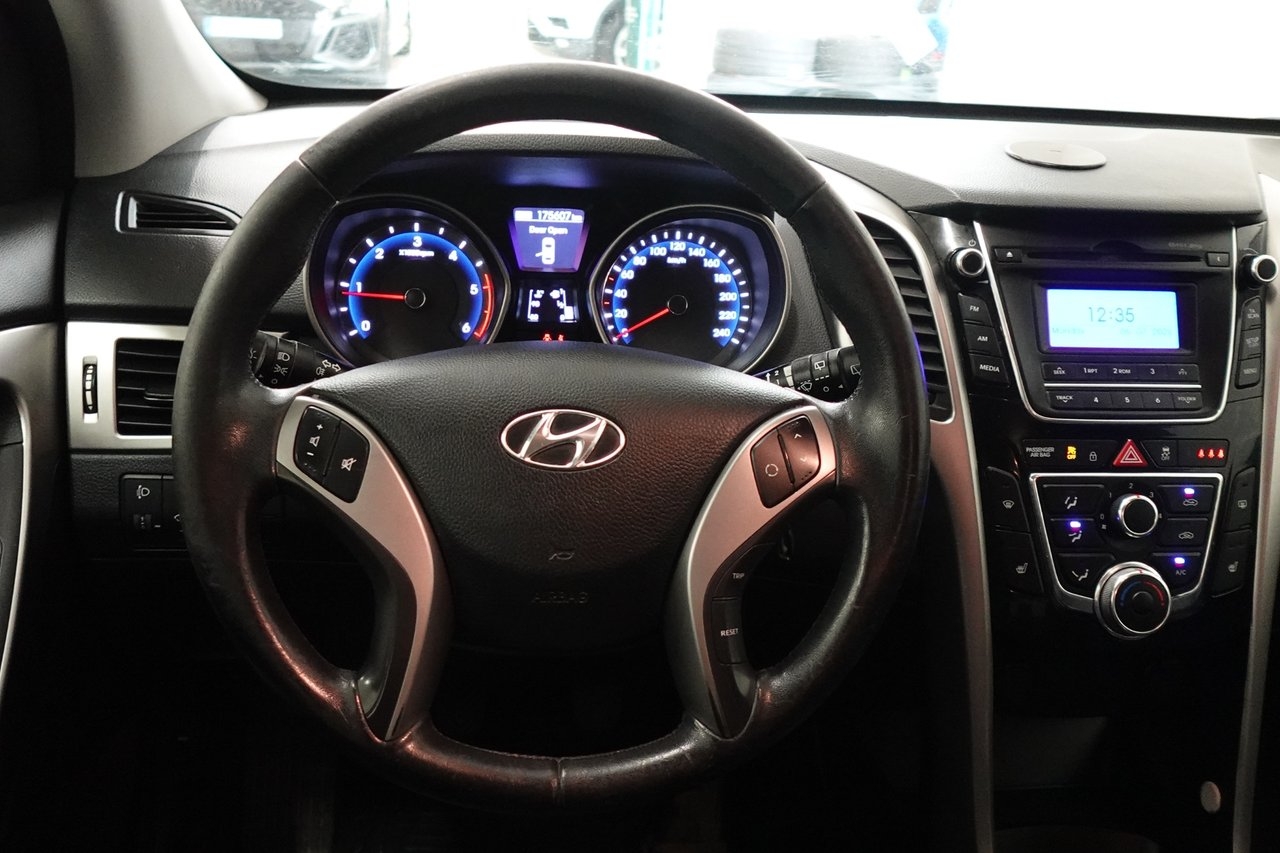 Hyundai i30 2013, bild 7/15
