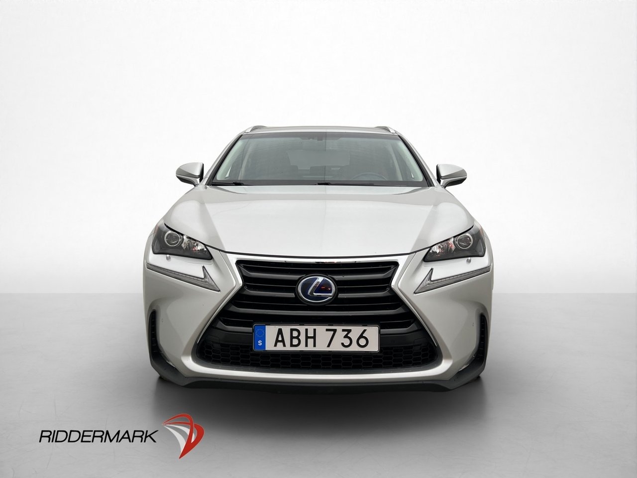 Lexus NX 300h AWD 197hk Executive 2015, bild 2/33