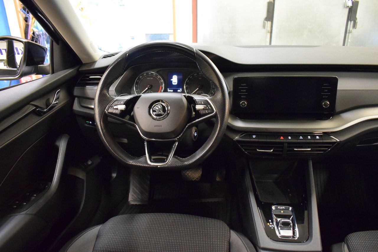 Skoda Octavia 2023, bild 6/23