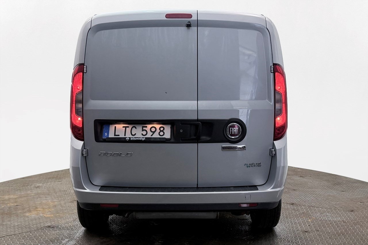 Fiat Doblo 2017, bild 7/24