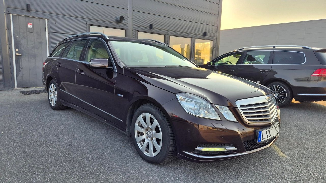 Mercedes-Benz E