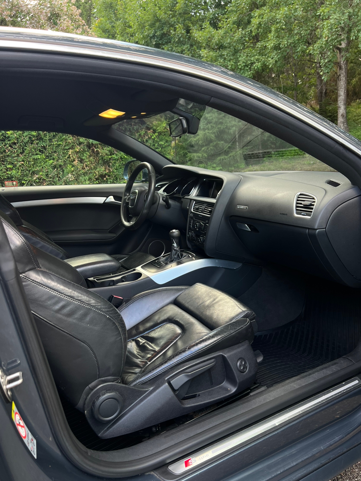 Audi A5 Coupé 3.2 FSI V6 quattro Manuell 2008, bild 6/7