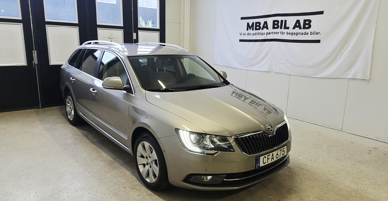 Skoda Superb 2014, bild 4/22