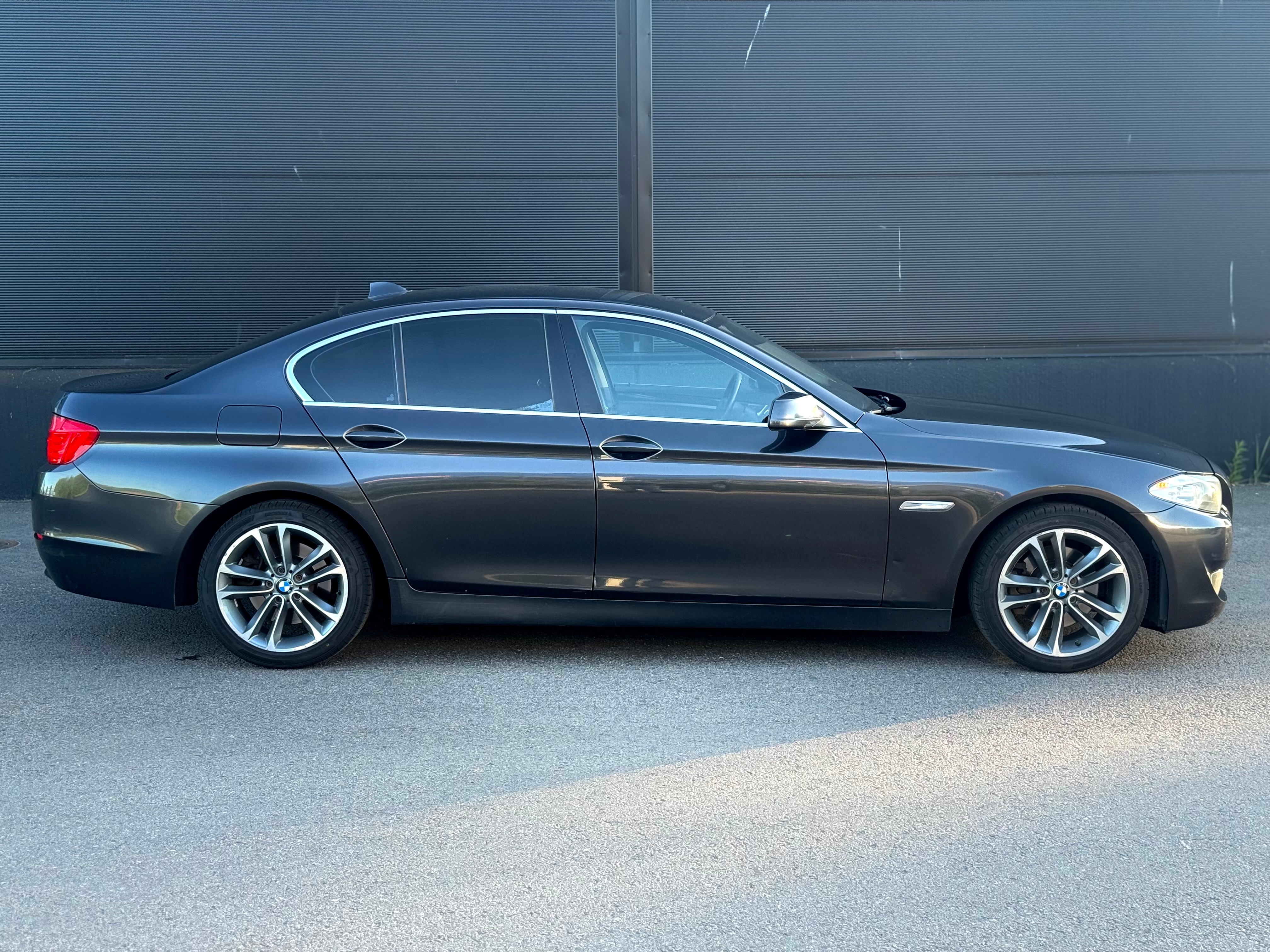 BMW 520 d STEPTRONIC VÄLUTR 2011, bild 6/10