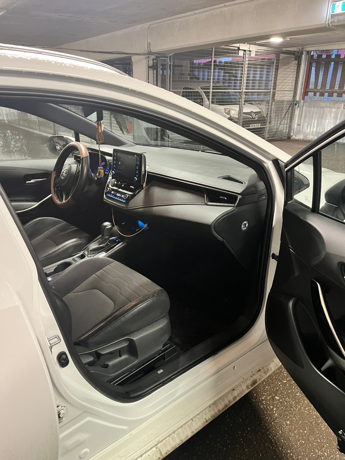 Toyota Corolla 2019, bild 5/8
