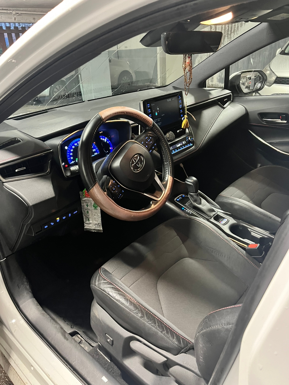 Toyota Corolla 2019, bild 2/8