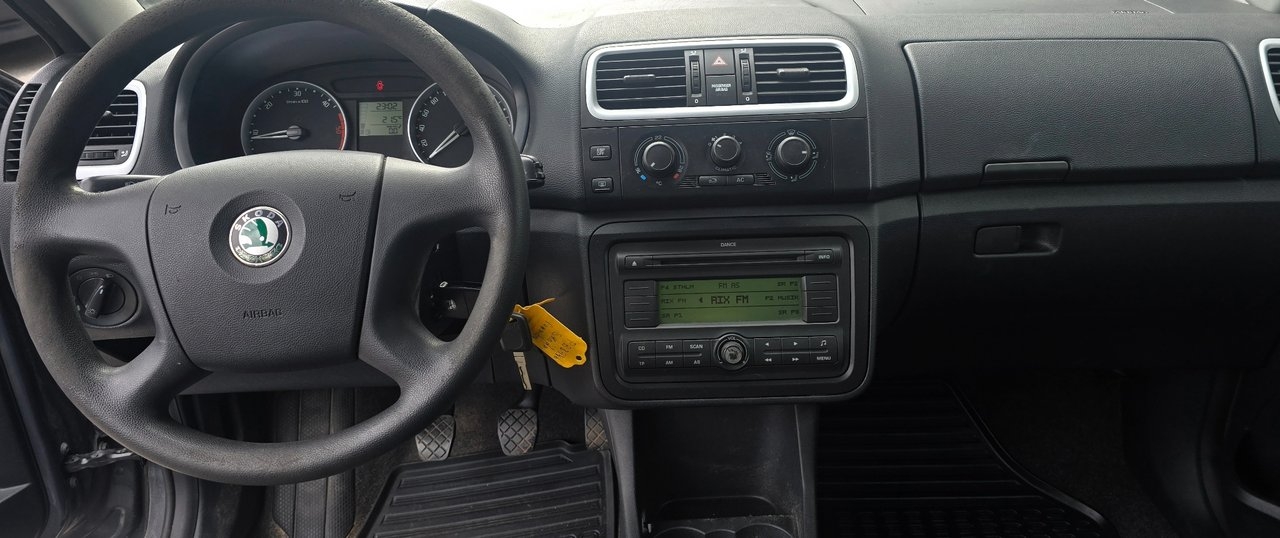 Skoda Roomster 1.9 TDI Manuell Euro 4 2008, bild 5/9