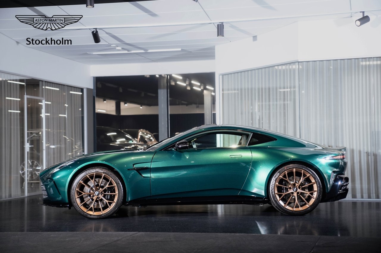 Aston Martin Vantage 4.0 V8 665 hk 2025, bild 6/22