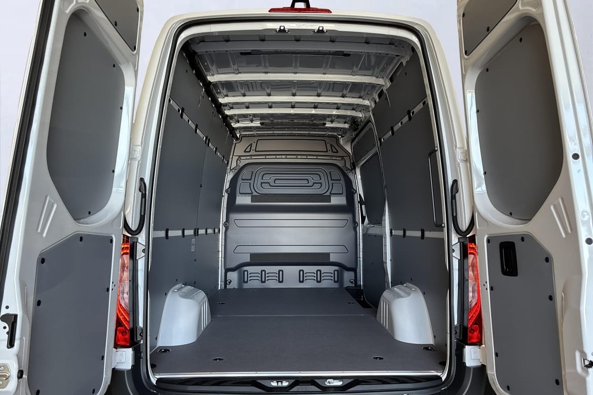 Mercedes-Benz eSprinter 2025, bild 7/10