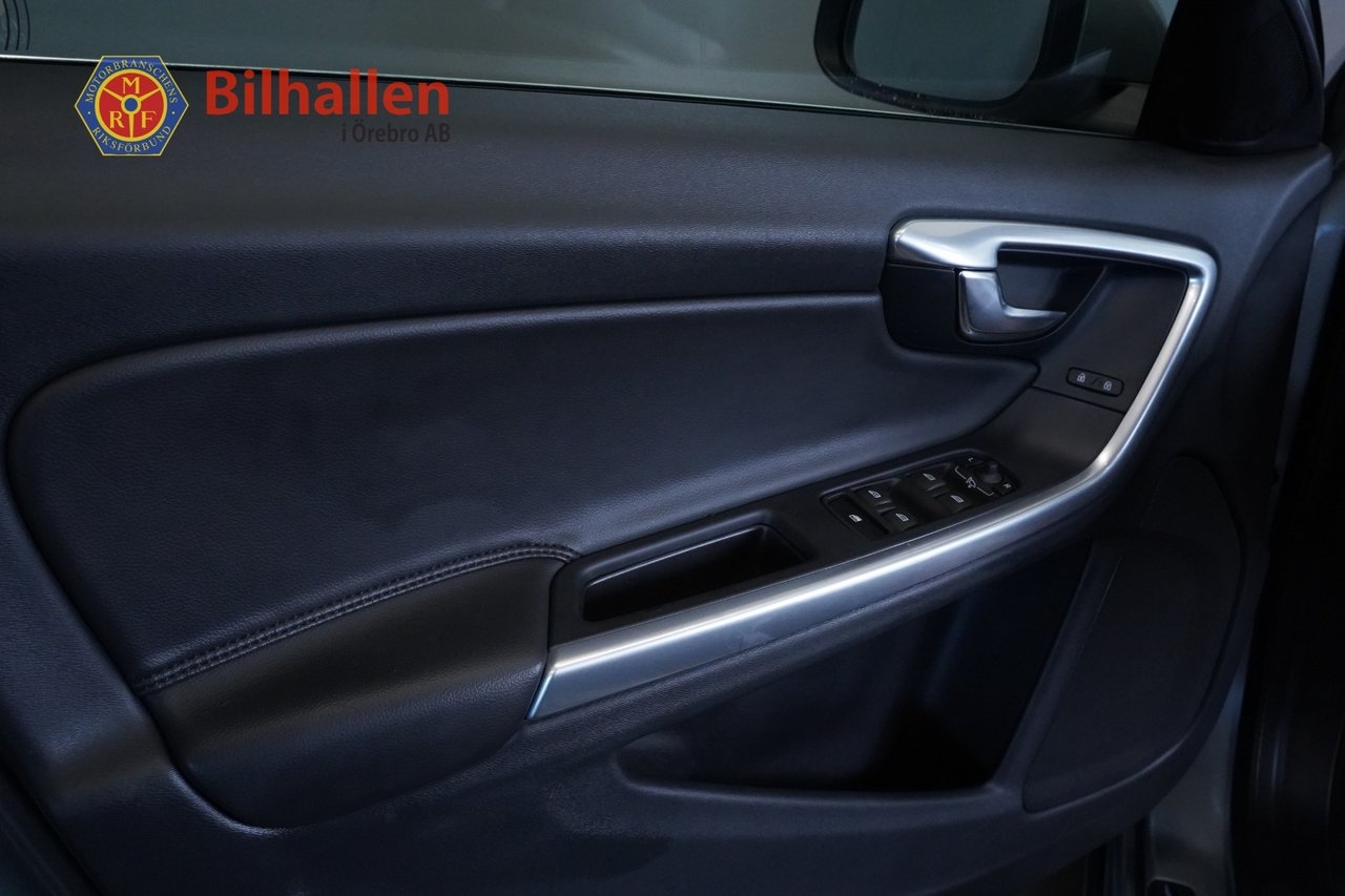 Volvo V60 D4 Classic Summum 2018, bild 3/10