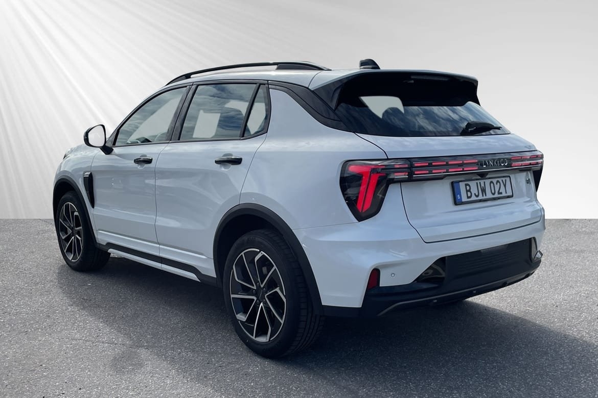 Lynk & Co 01 Core PHEV 2025, bild 3/10
