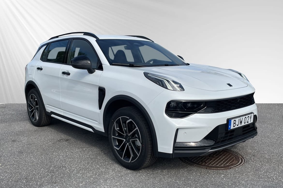 Lynk & Co 01 Core PHEV 2025, bild 5/10