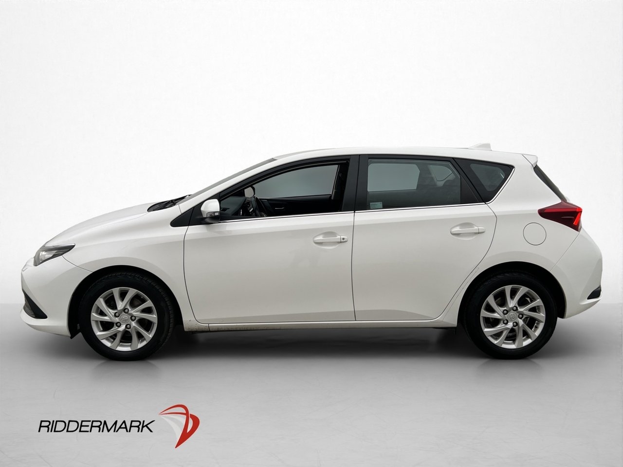 Toyota Auris 1.2 116hk Active 2018, bild 5/26