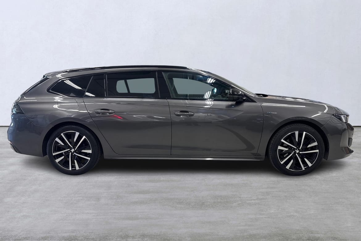 Peugeot 508 SW Hybrid 2019, bild 3/10