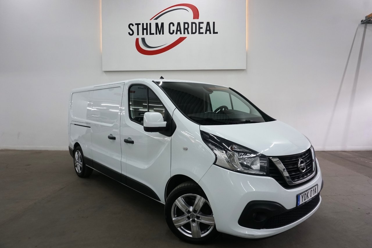 Nissan NV300