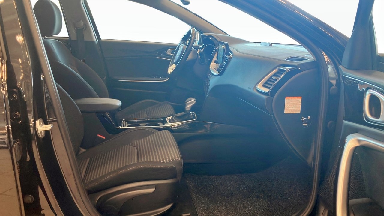 Kia Ceed SW PHEV ADVANCE 2022, bild 3/10
