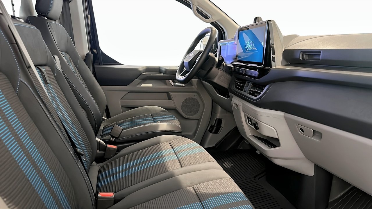 Ford E-Custom Sport 218HK 2026, bild 3/9