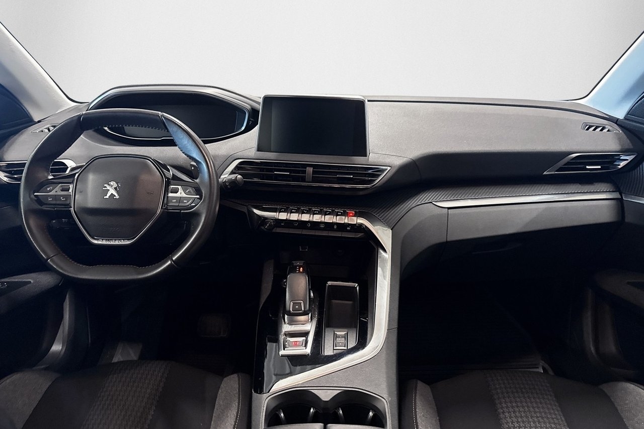 Peugeot 5008 2022, photo 7/25
