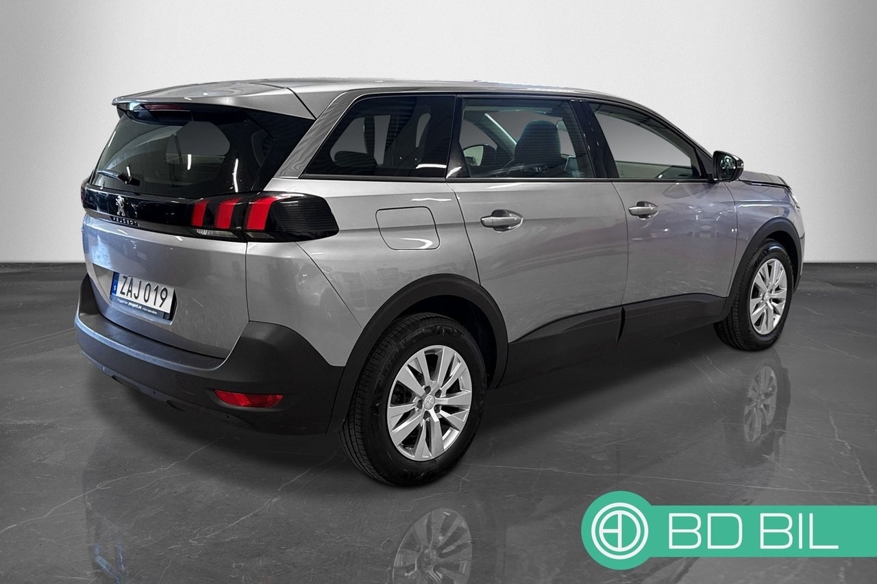 Peugeot 5008 2022, photo 4/25