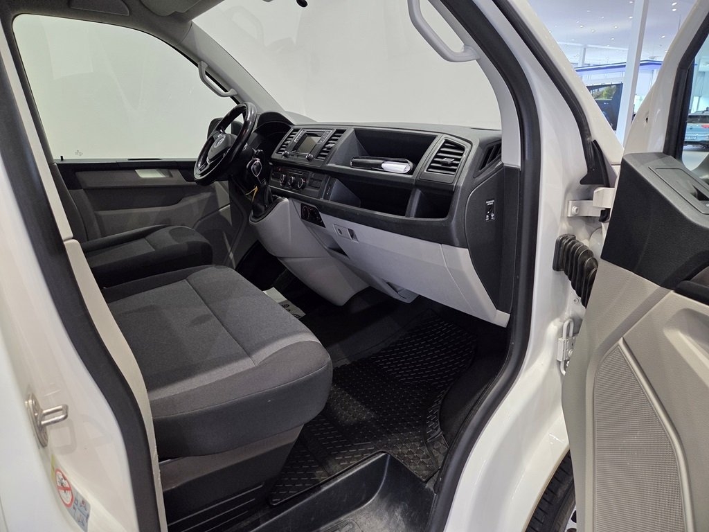 Volkswagen Transporter 2018, photo 7/8