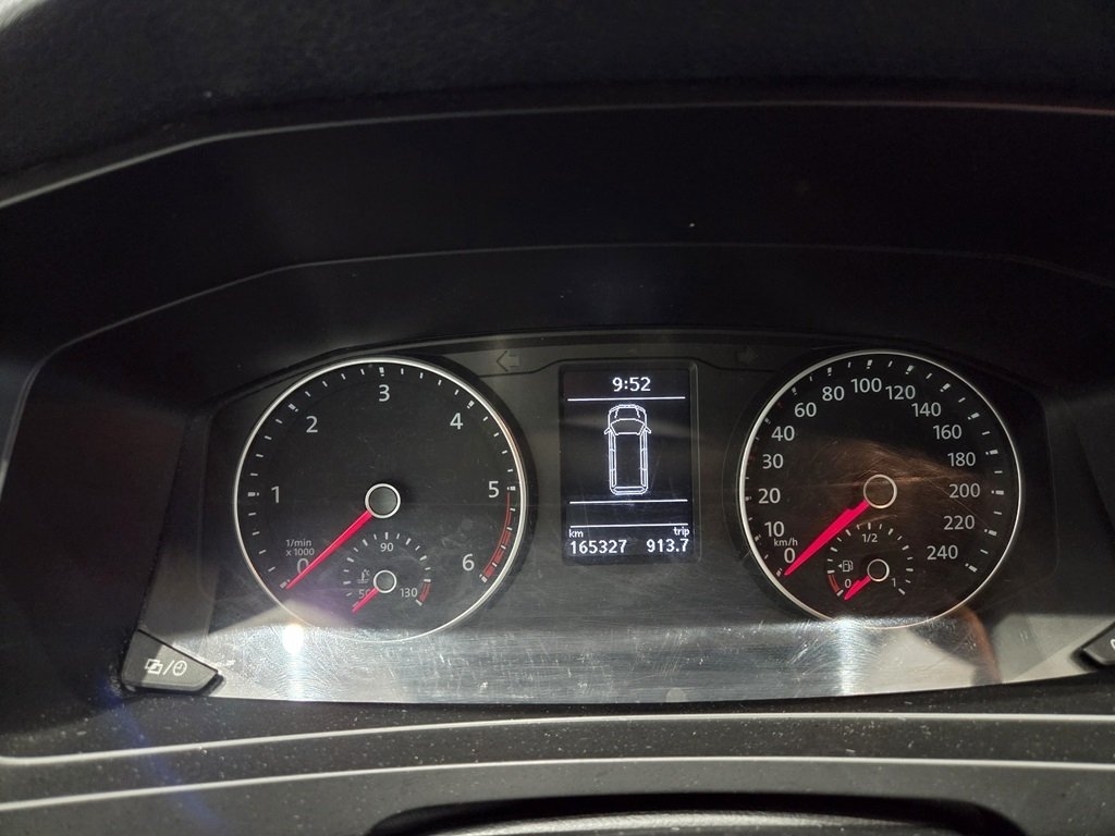 Volkswagen Transporter 2018, photo 8/8