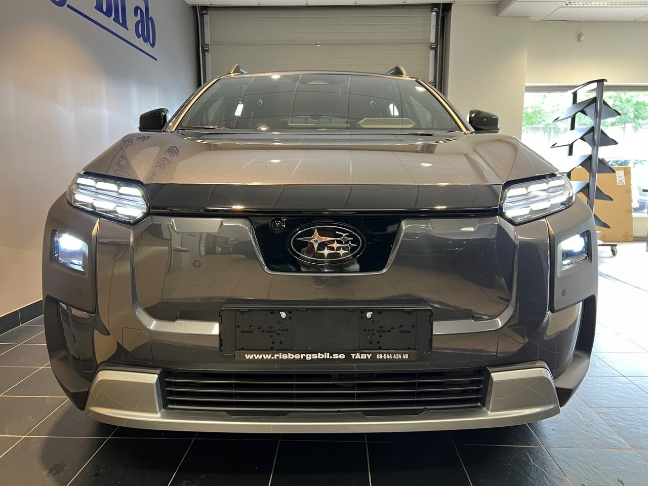 Subaru E-Outback 74.7 kWh AWD LIMITED 2026, photo 3/10