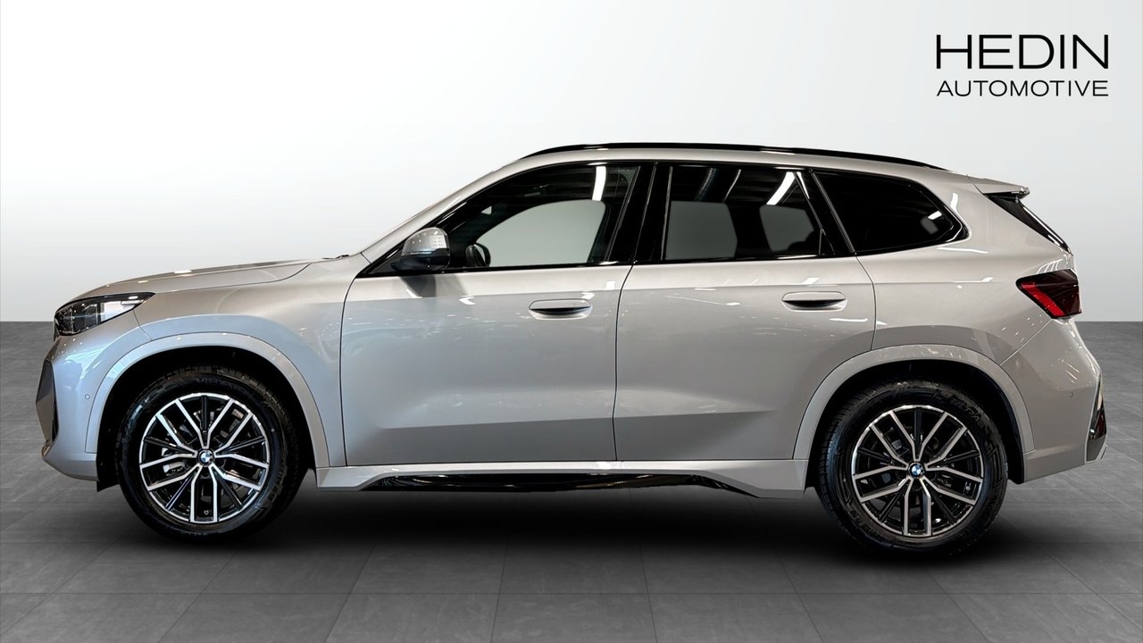 BMW iX1 xDrive 30 M Sport H/K 2026, kuva 6/14