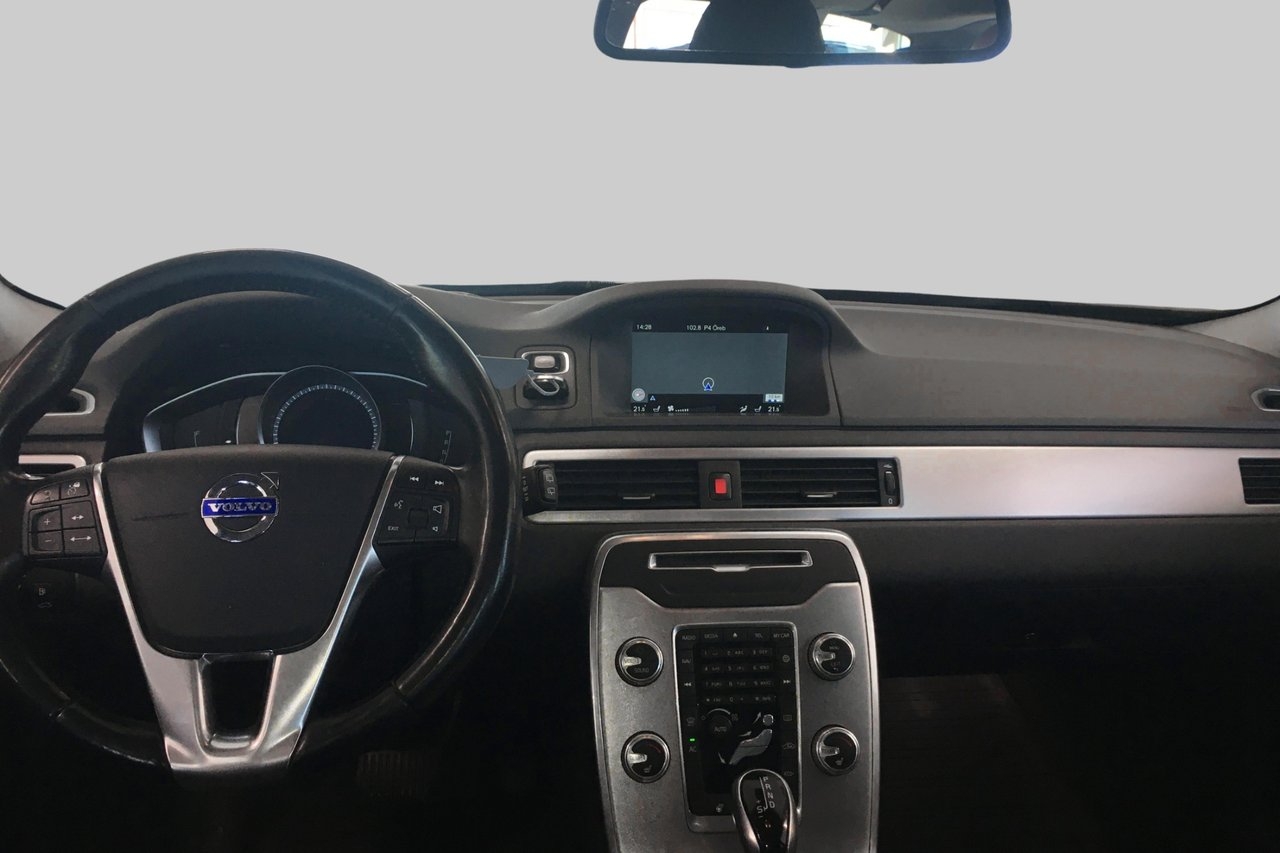 Volvo V70 D4 Geartronic Momentum Drag 2016, photo 7/10