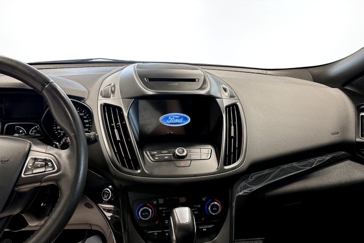 Ford Kuga 2019, bild 6/9