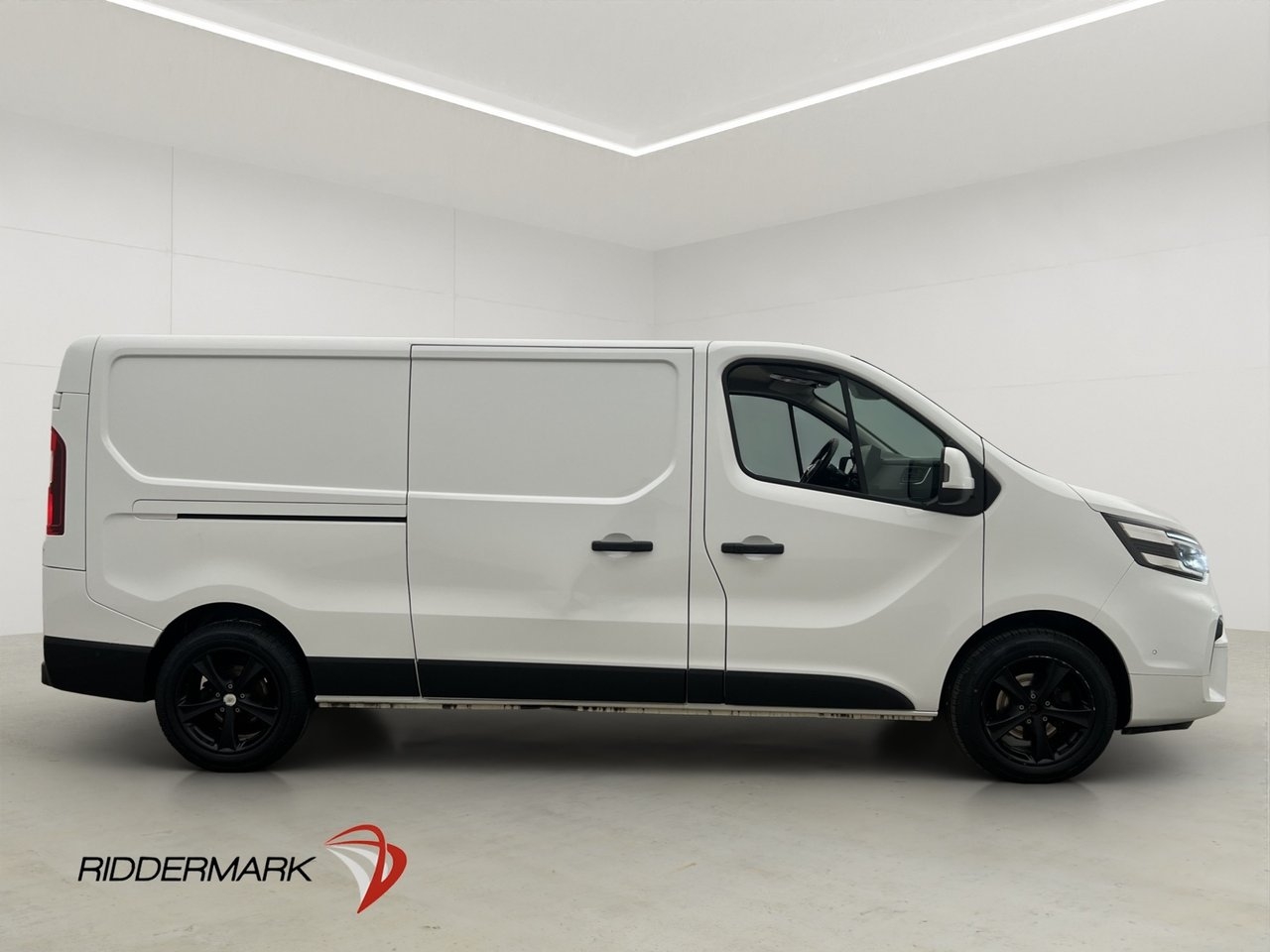 Nissan Primastar L2 150hk Drag 2022, photo 2/34