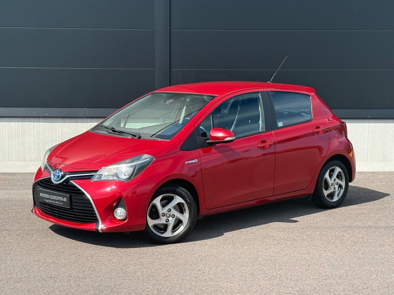 Toyota Yaris 2016, bild 2/10
