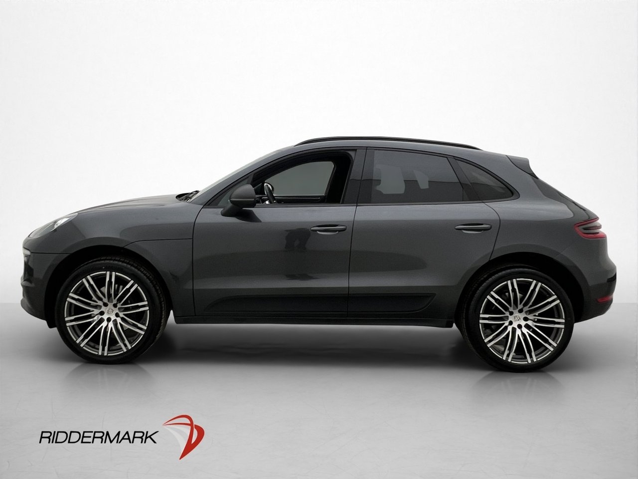 Porsche Macan PDK AWD Sport Design 2017, kuva 4/37