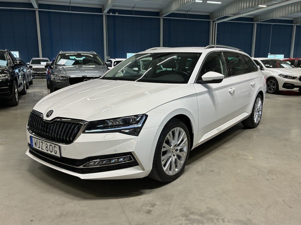 Skoda Superb 2021, kuva 7/21