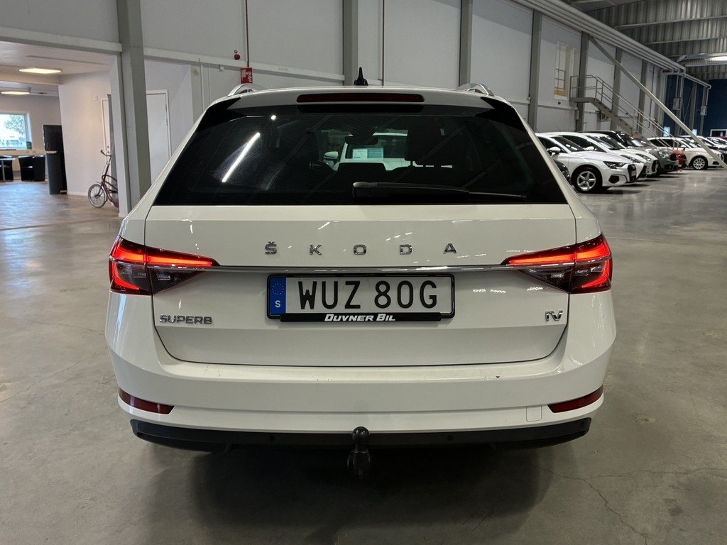 Skoda Superb 2021, kuva 4/21