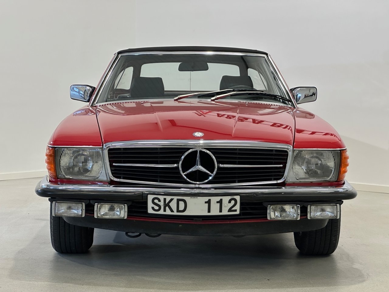Mercedes-Benz 500 1983, bild 3/30
