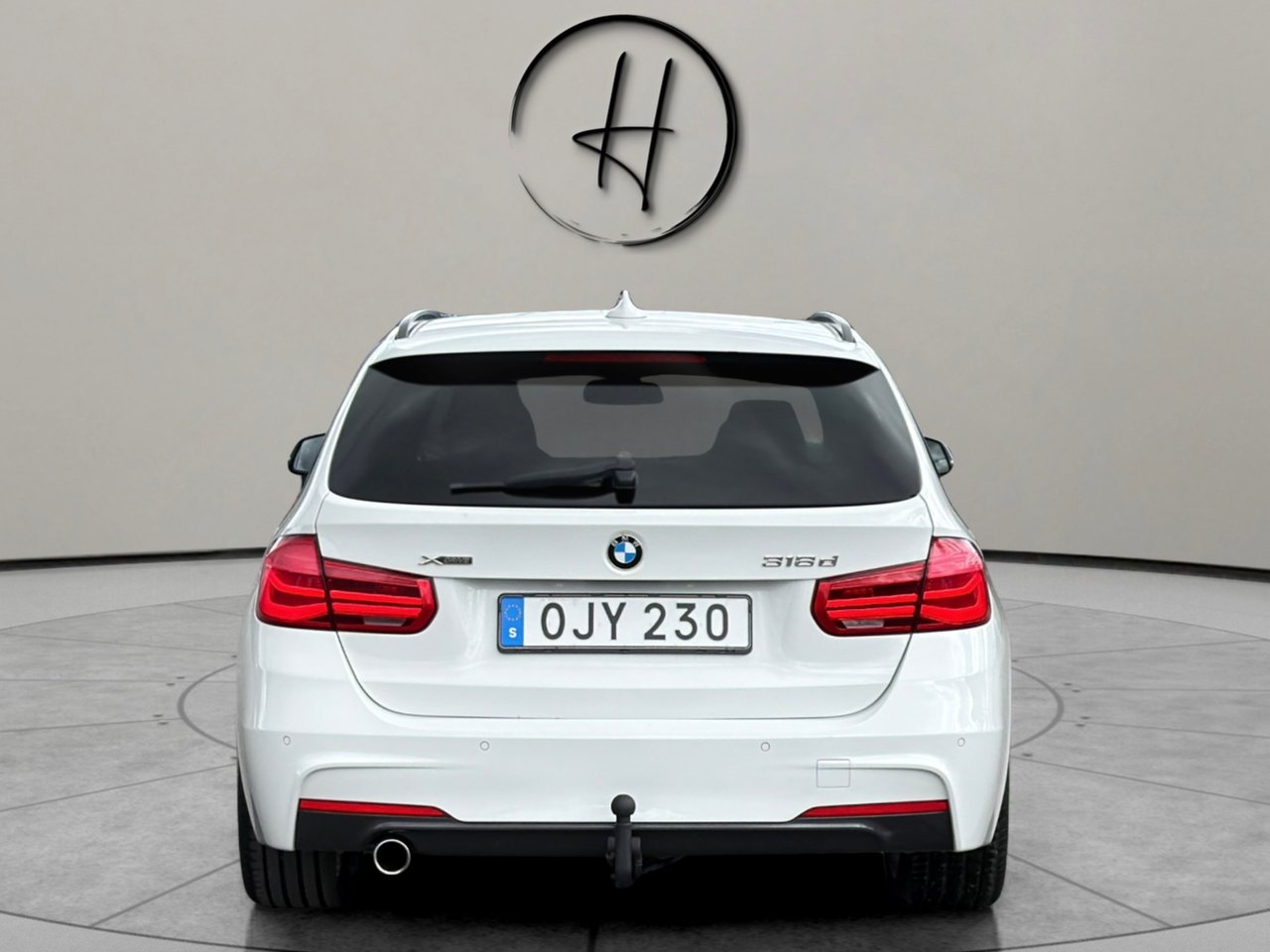 BMW 318 d xDrive F31 M-Sport Drag 6-Vxl 2017, kuva 4/10