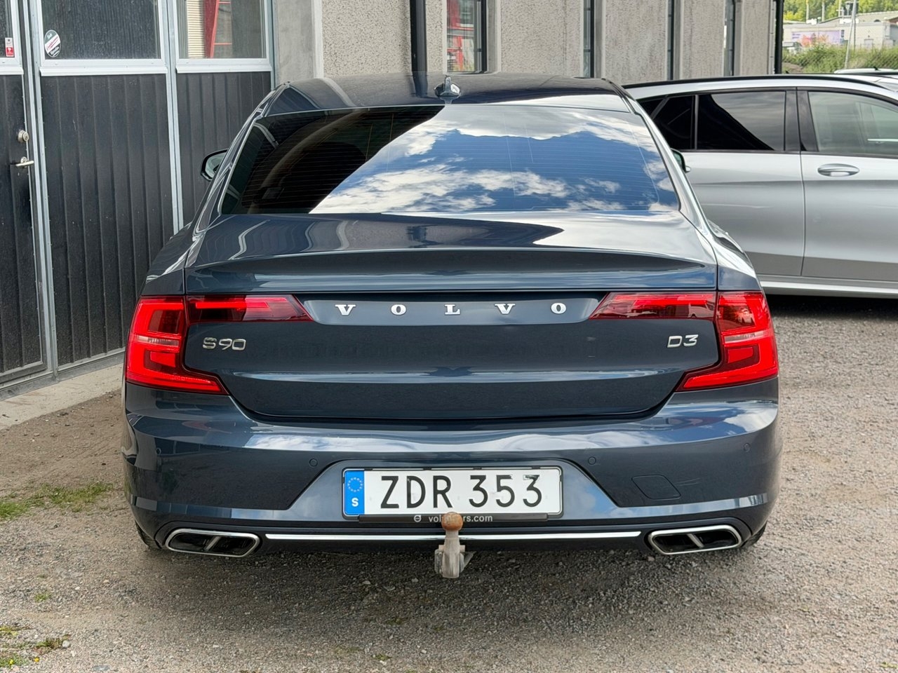 Volvo S90 D3 Momentum 2018, kuva 7/10
