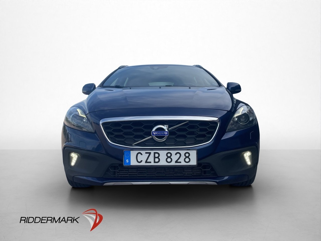 Volvo V40 Cross Country 2015, bild 2/28