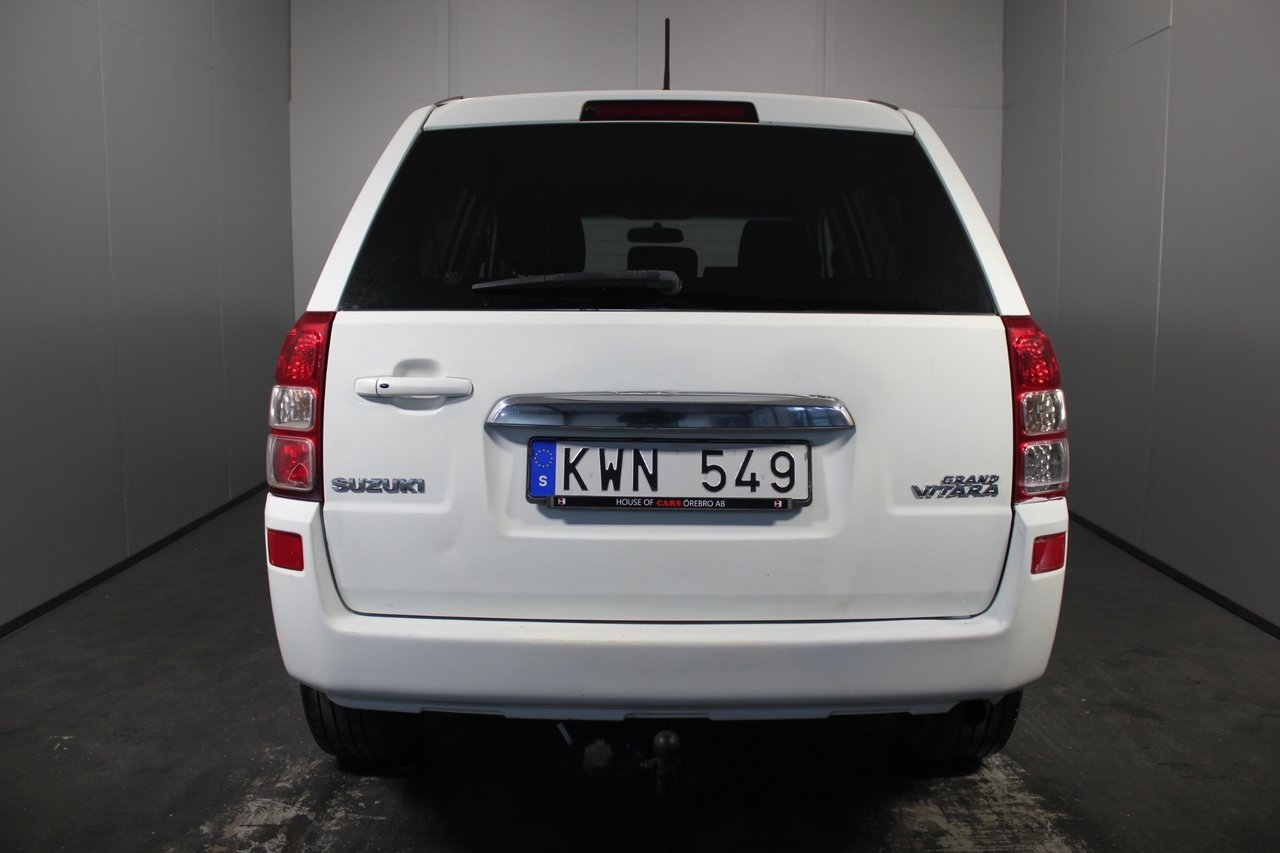 Suzuki Grand Vitara 2010, bild 6/18