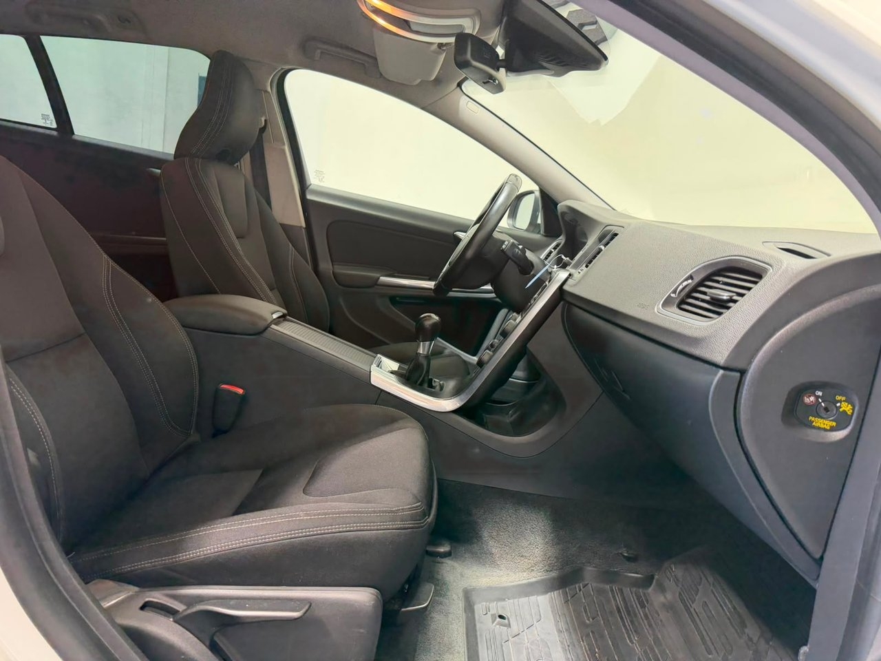 Volvo V60 D2 Limited Edition Euro 5 2014, bild 6/10