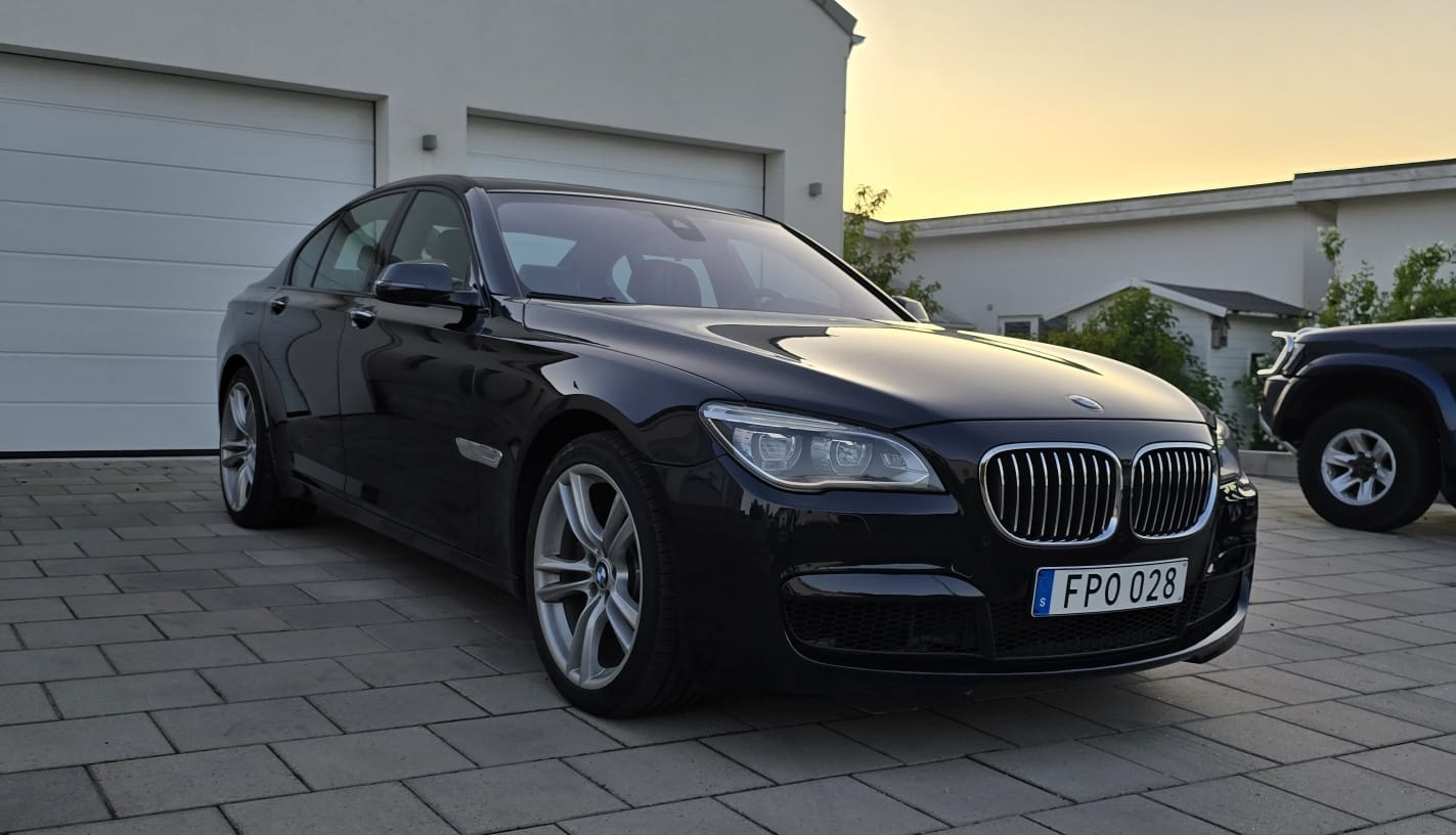 BMW 740