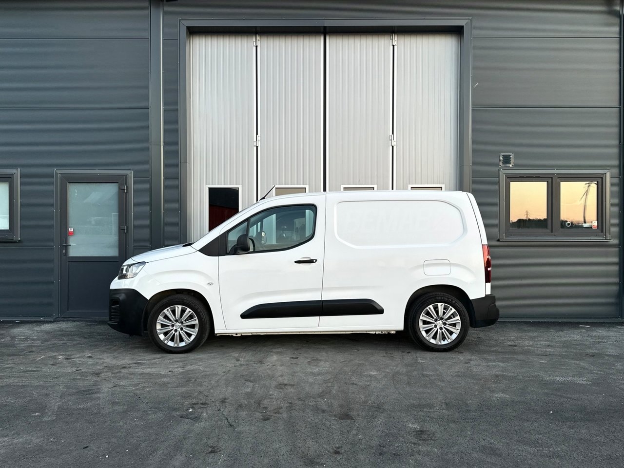Citroen Berlingo 2019, bild 3/9