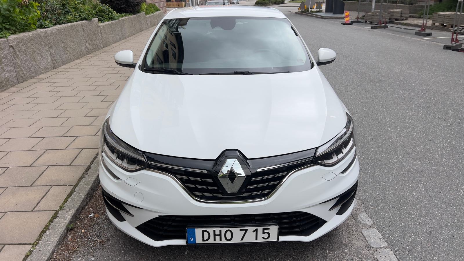 Renault Megane IV 1.5 Blue dCi Manuell 2021, photo 3/9