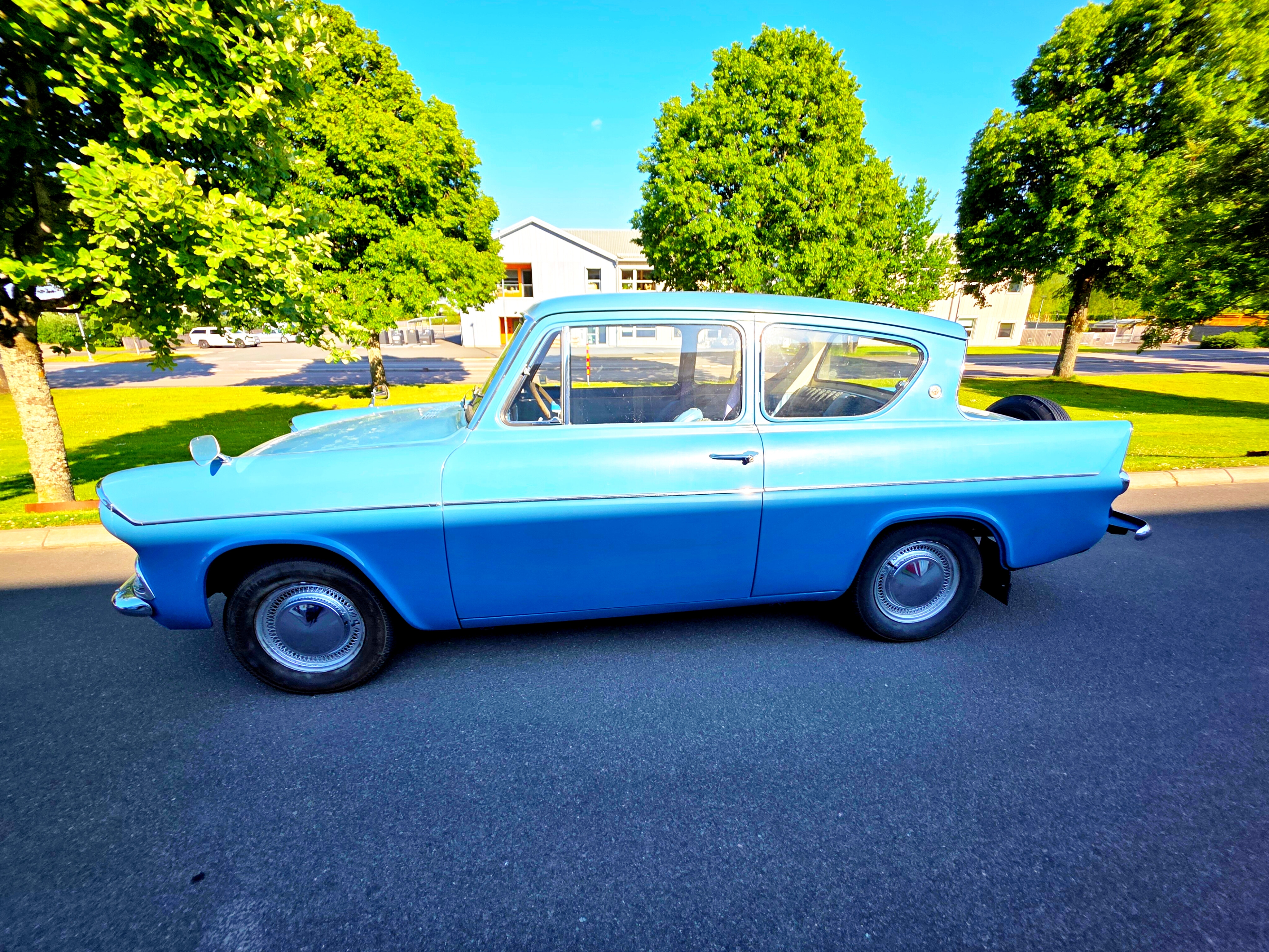 Ford Anglia Deluxe 1.0 Manuell 1963, bild 5/13