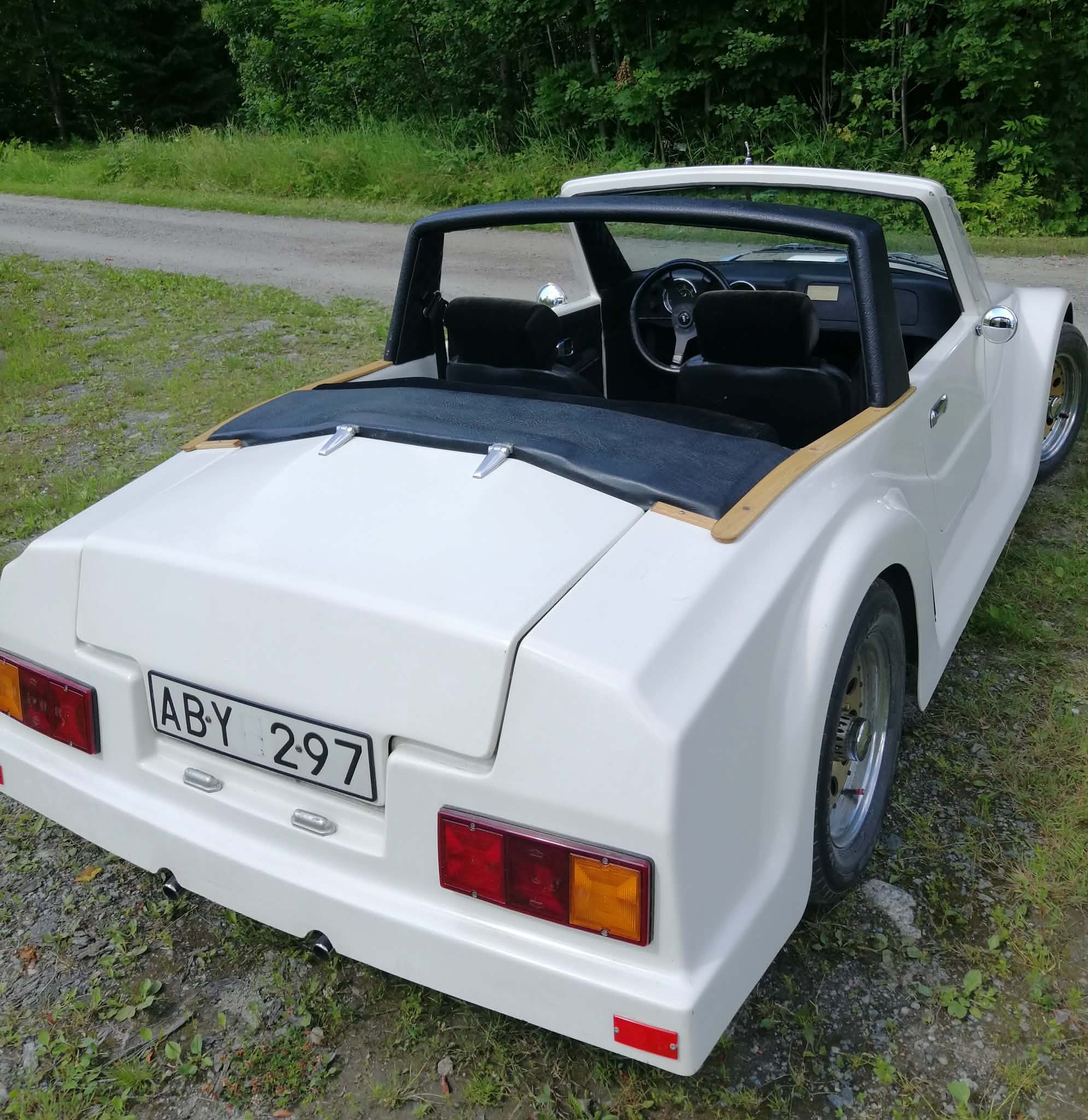 Volkswagen 1500 1.5 H4 Manuell 1969, photo 3/10
