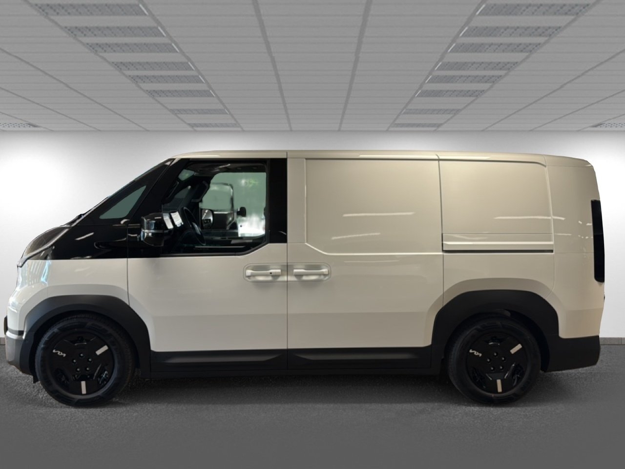 Kia PV5 Long Range Cargo PLUS Lagerbil 2026, bild 4/10