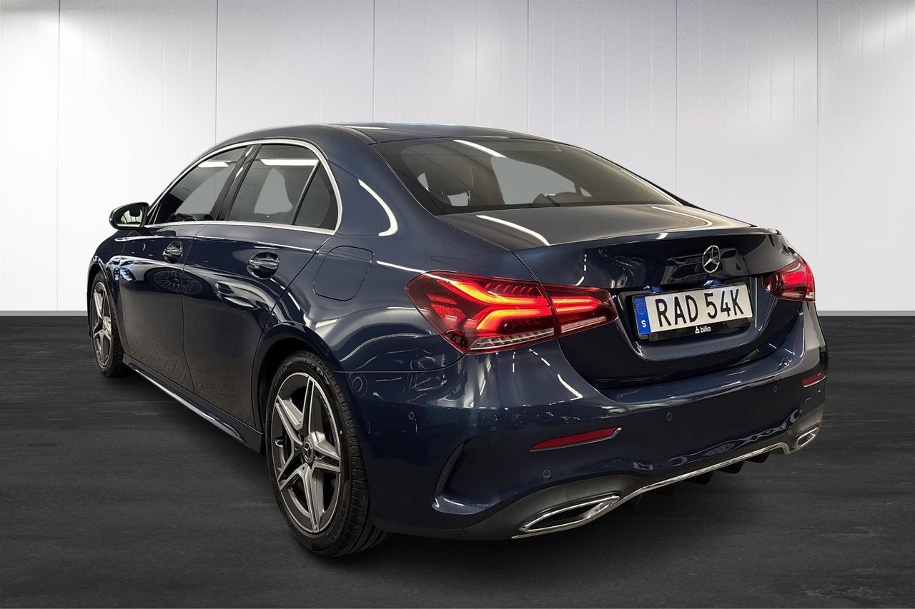 Mercedes-Benz A 200 Sedan AMG Sport 2021, bild 3/20